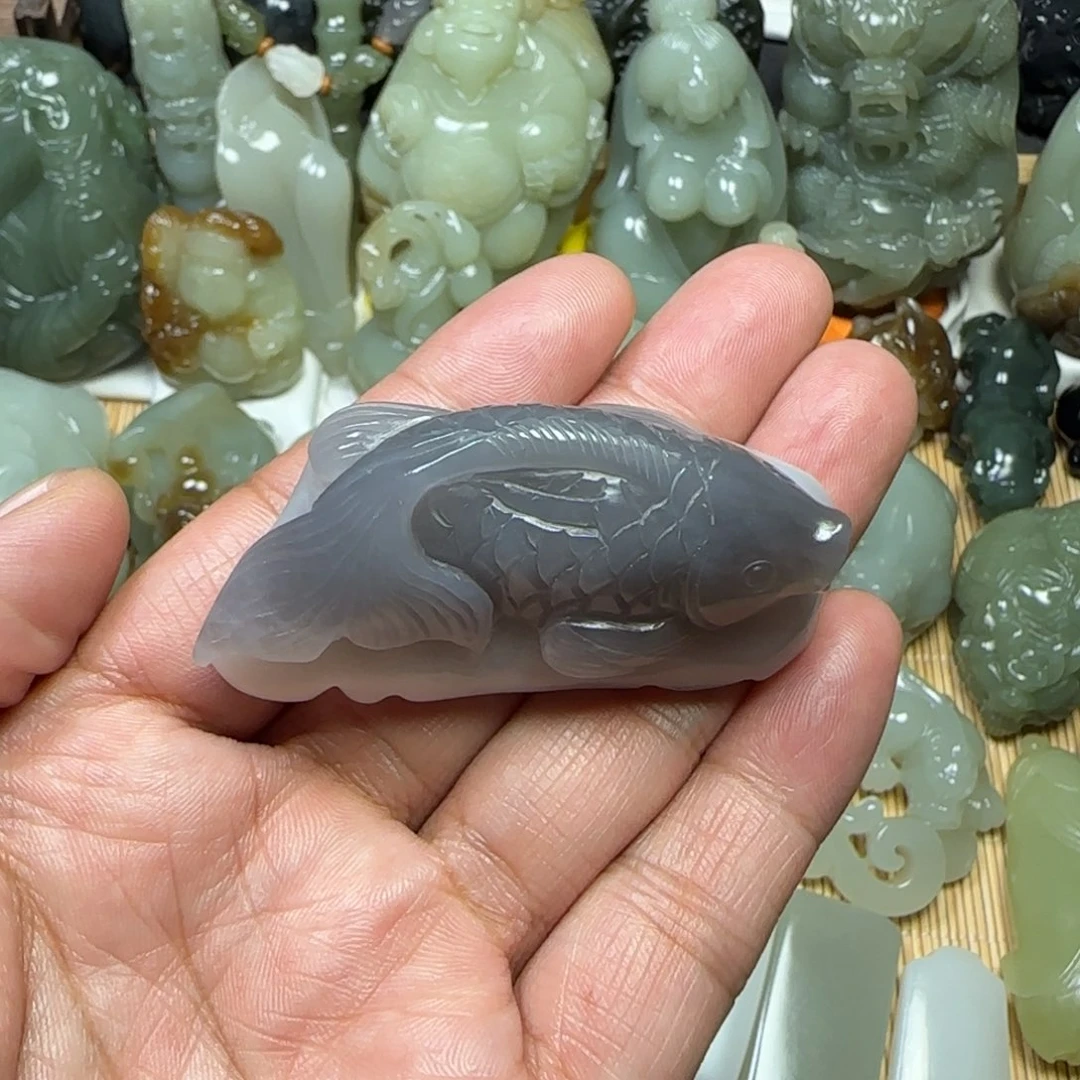 未镶嵌和田玉把件