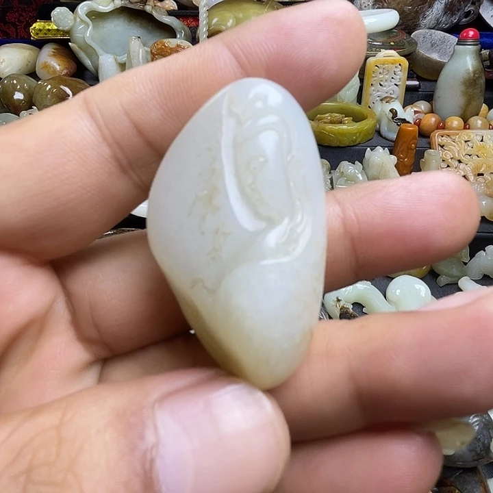 颈饰未镶嵌和田玉