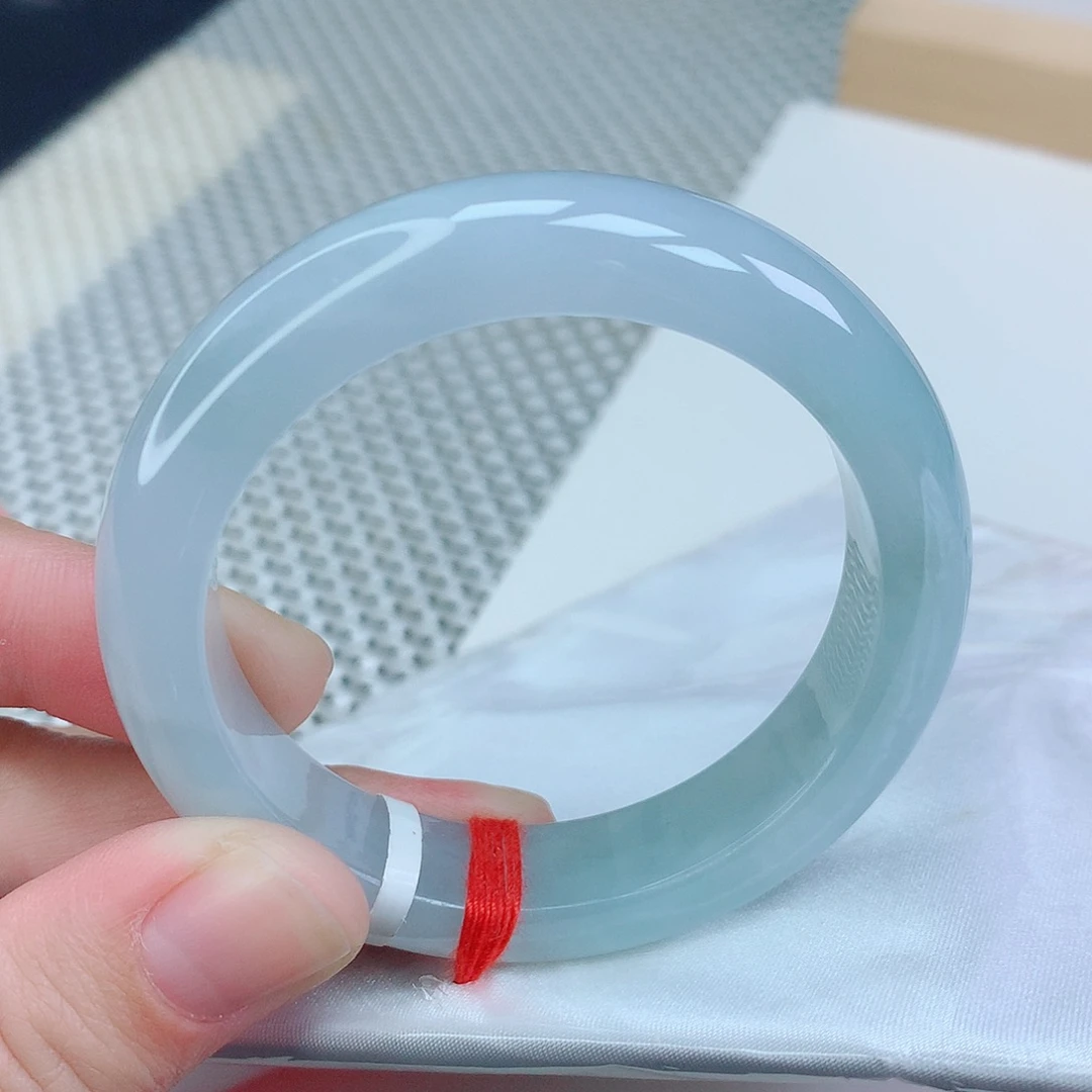 翡翠未镶嵌手镯53.5圈口