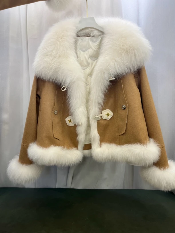 2025新款外套年轻气质轻奢时尚韩版女网红设计师冬季外套