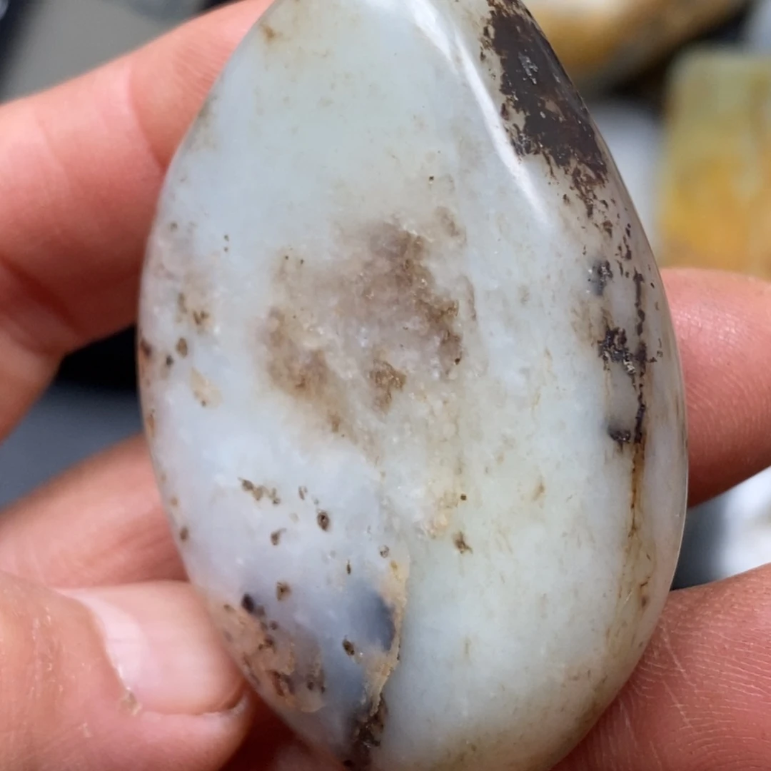 和田玉（糖玉）挂件未镶嵌