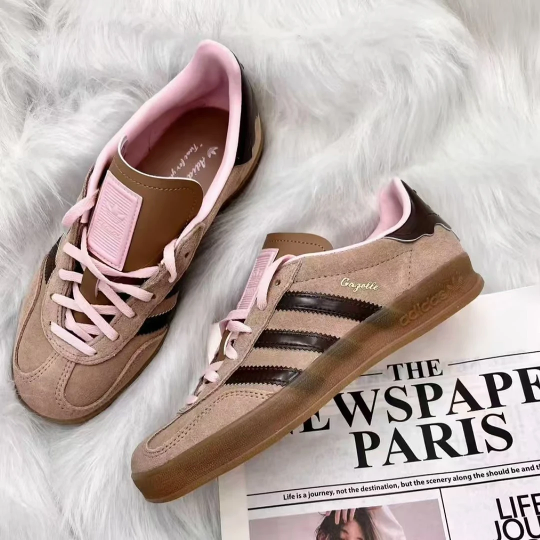 adidas/阿迪达斯三叶草中性GAZELLE 情人节粉棕德训「T头鞋」JR8028