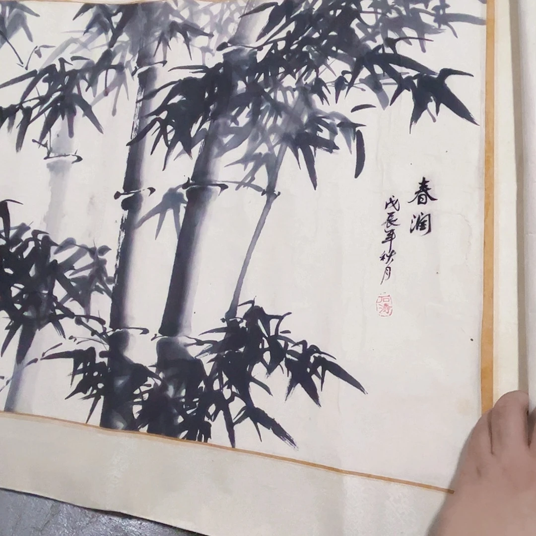 摆件，轴坏，破损，水渍，都是正常的