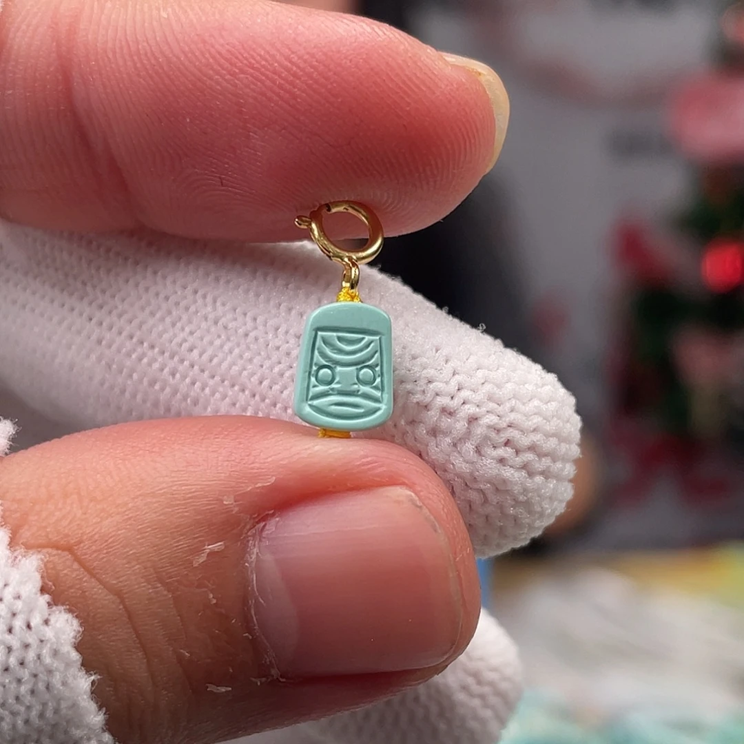 绿松石未镶嵌挂件