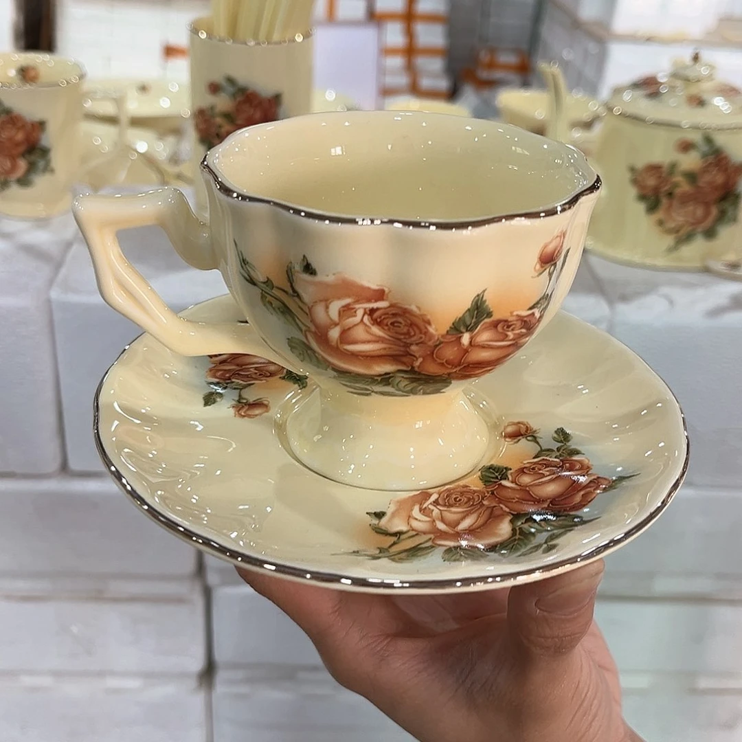 高端陶瓷…………………………2