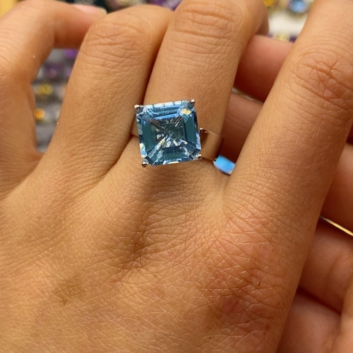 托帕石戒指银S925镶嵌天然托帕石戒指