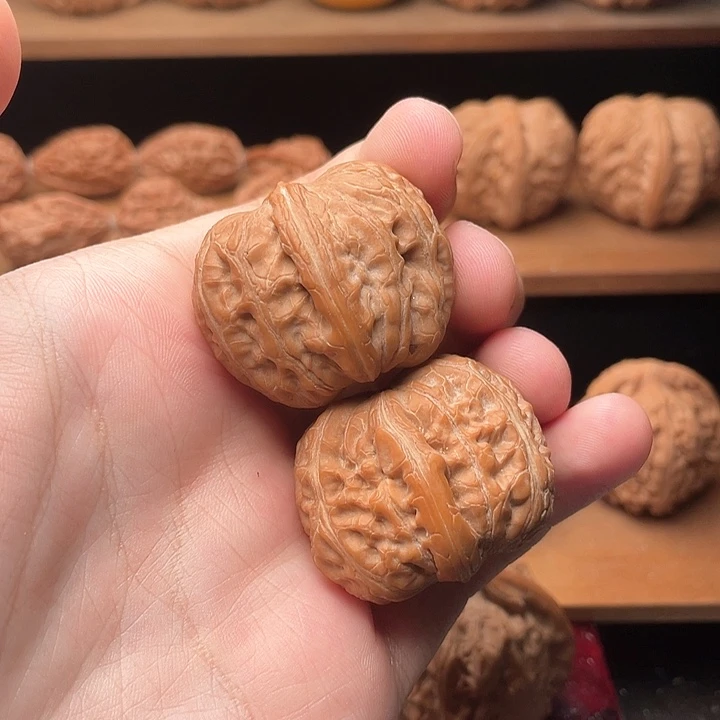 吊坠文玩核桃37毕业红皮山地平谷小元宝