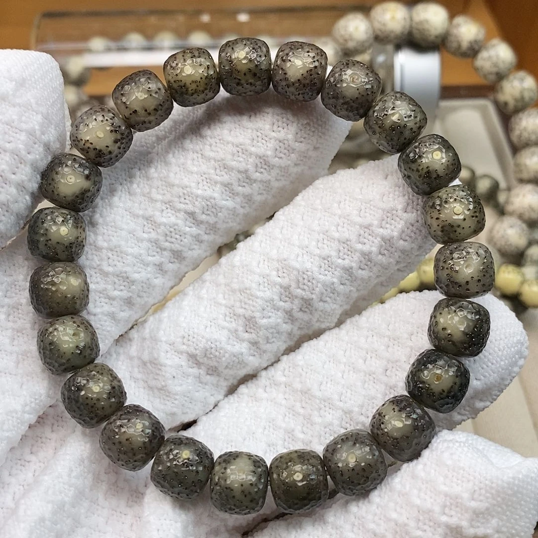 星月菩提吊坠超*哥闪6卡10手工龙鳞