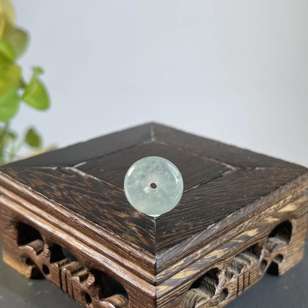 JTB14-017  天然缅甸A货翡翠  平安扣