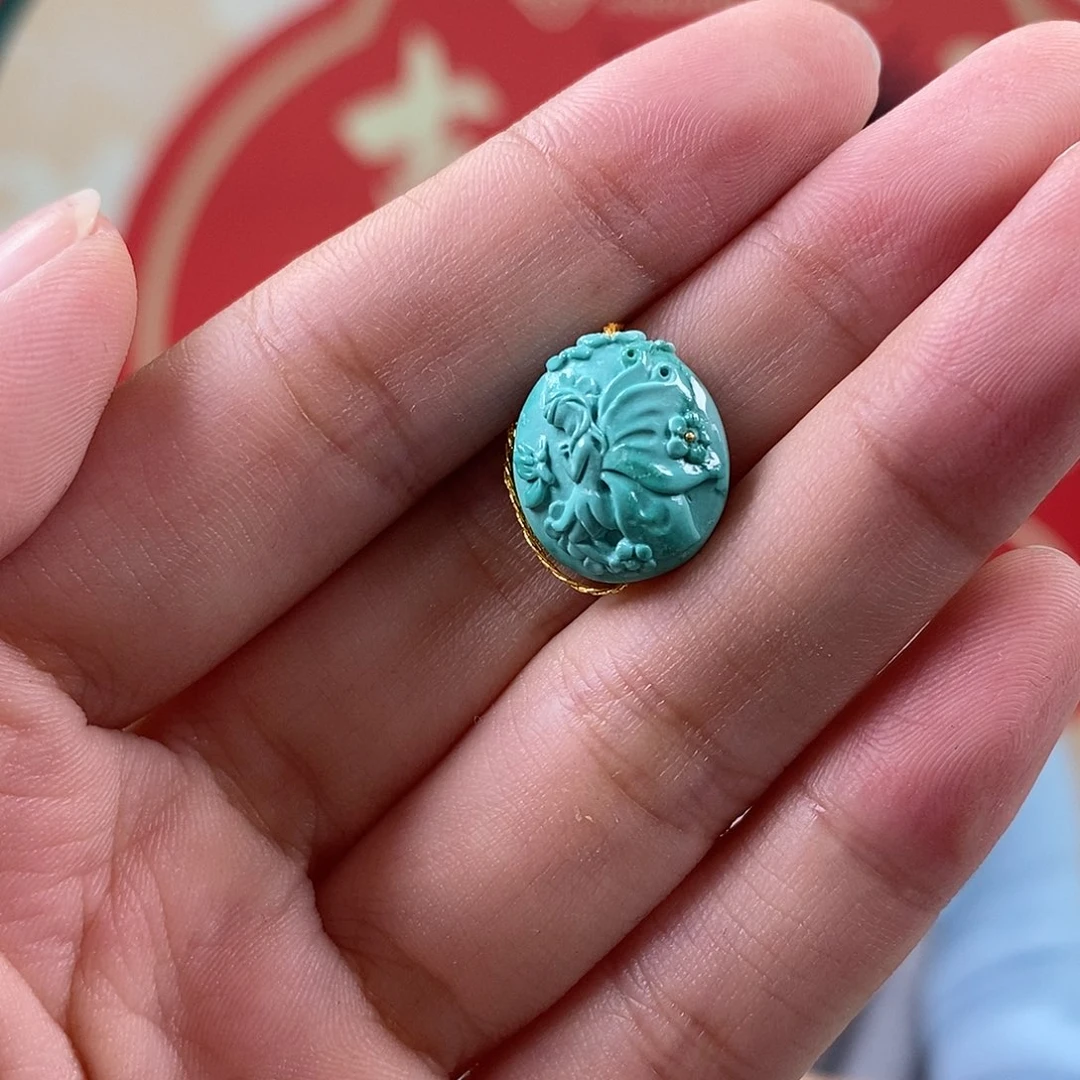 绿松石未镶嵌珠宝奇石