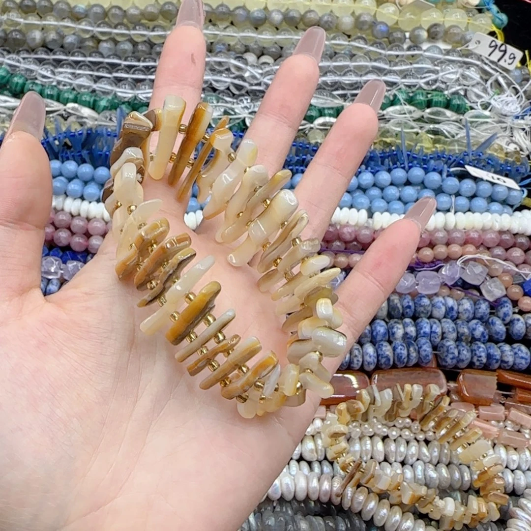 玛瑙/玉髓未镶嵌珠宝半成品白蝶贝双孔手牌一串特价