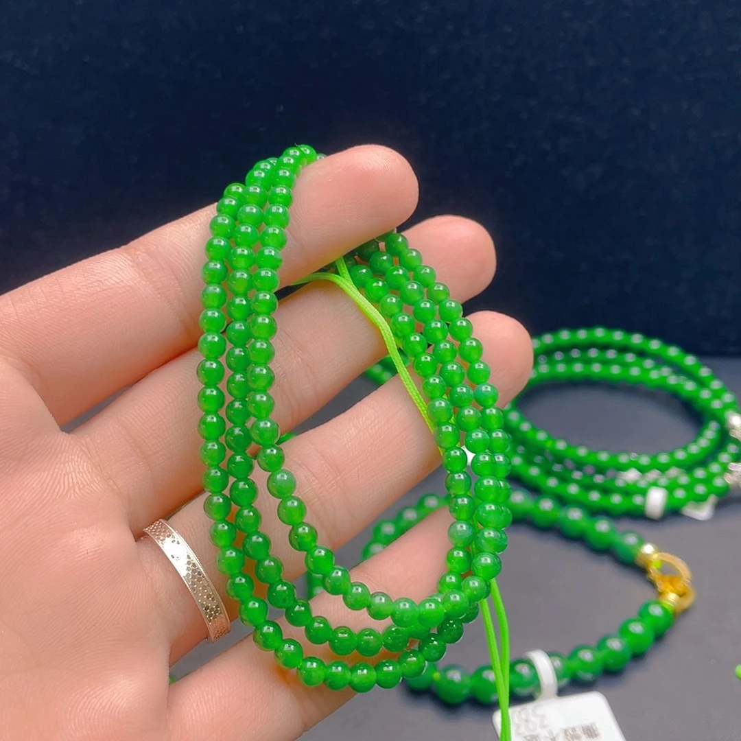 翡翠未镶嵌颈饰