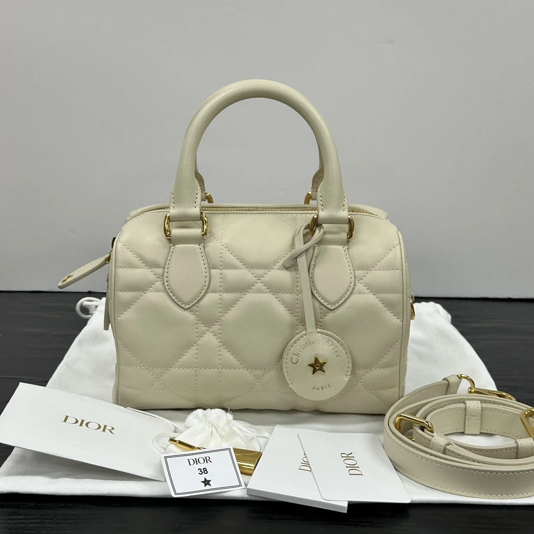 99新 DIOR/迪奥 牙白Groove波士顿20手提单肩斜挎包 02182