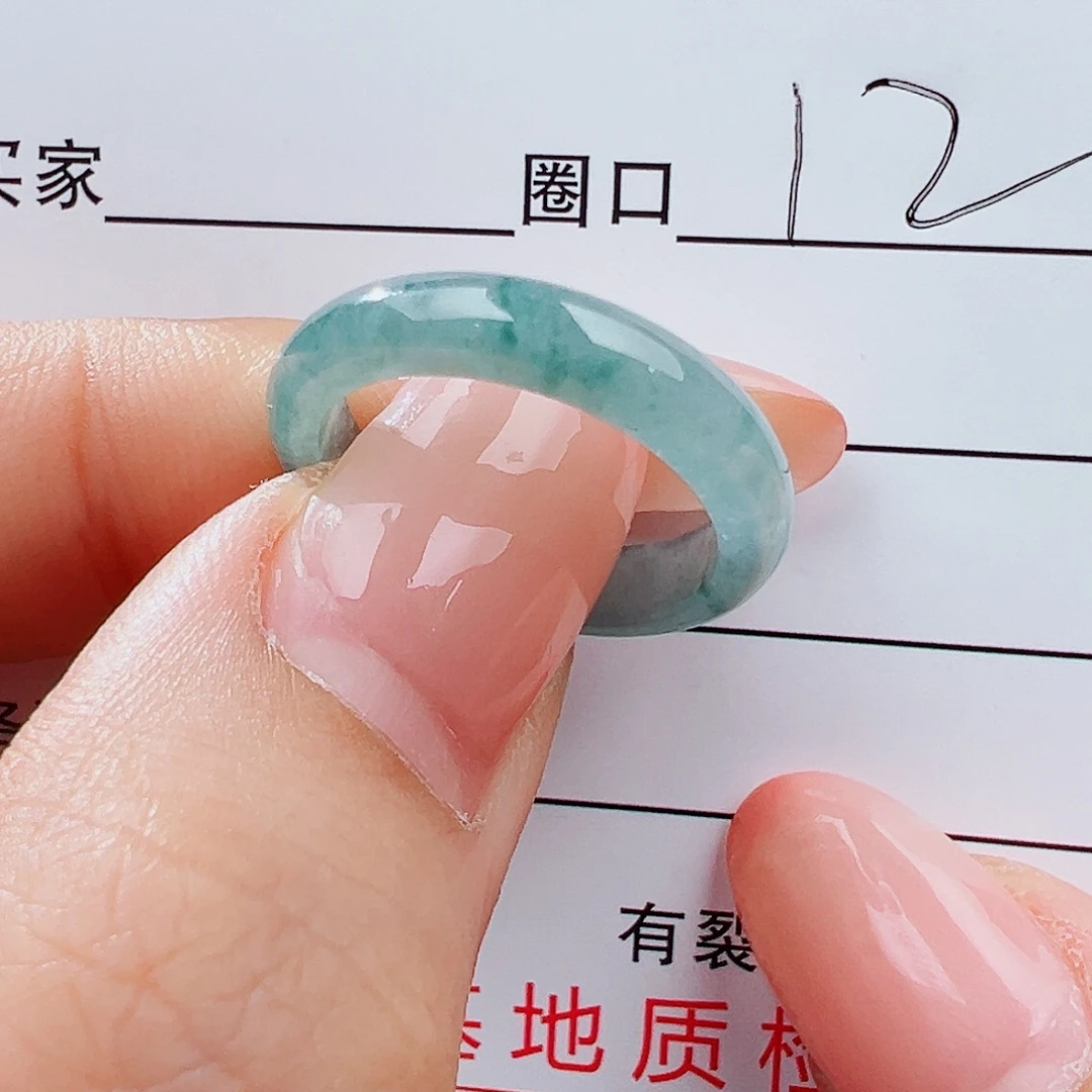 翡翠未镶嵌戒指戒指