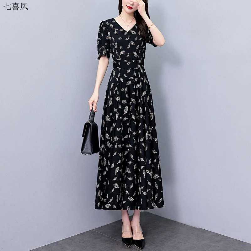 2025夏季新款高档印花碎花连衣裙大码胖收腰显瘦遮肚长裙