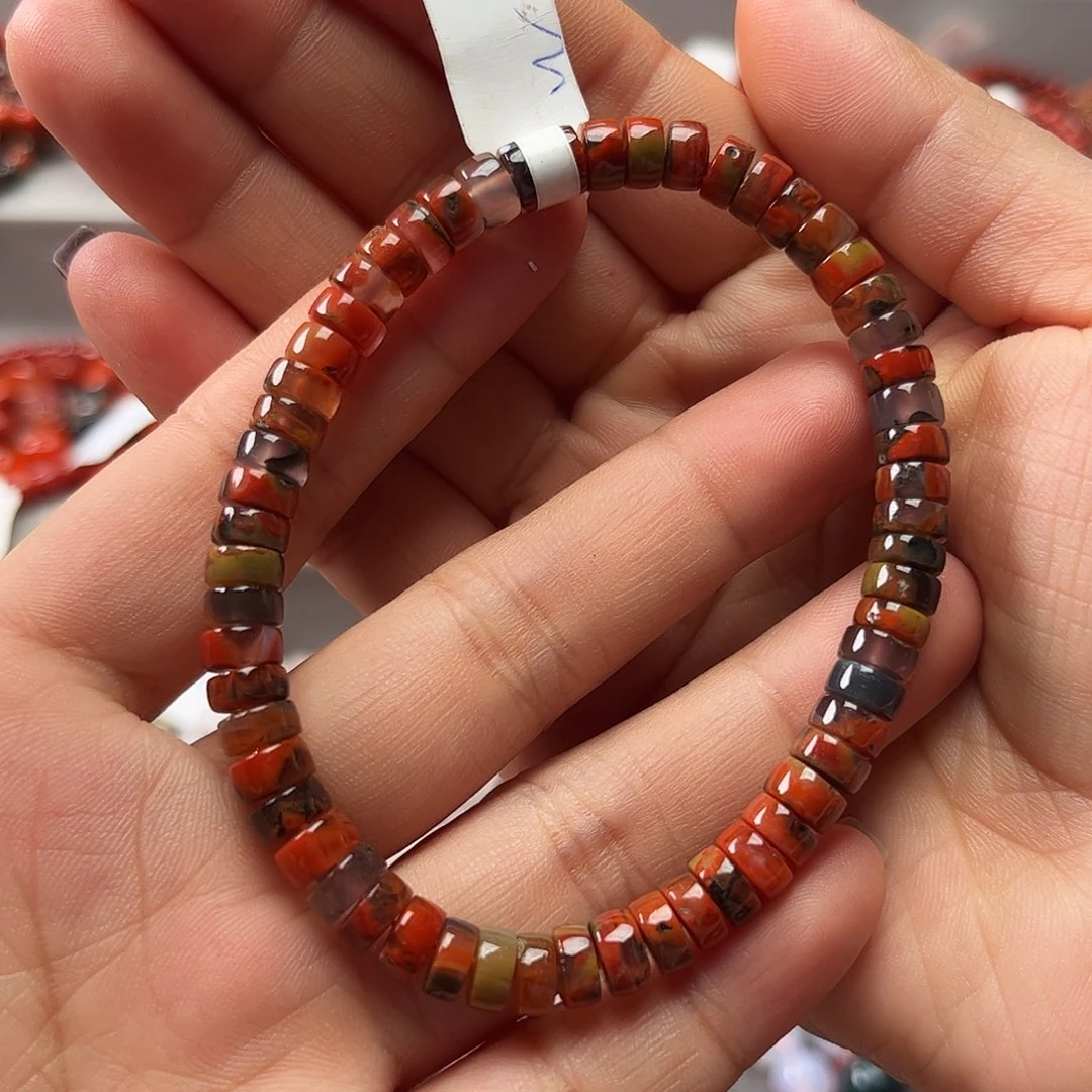 玛瑙/玉髓未镶嵌珠宝奇石