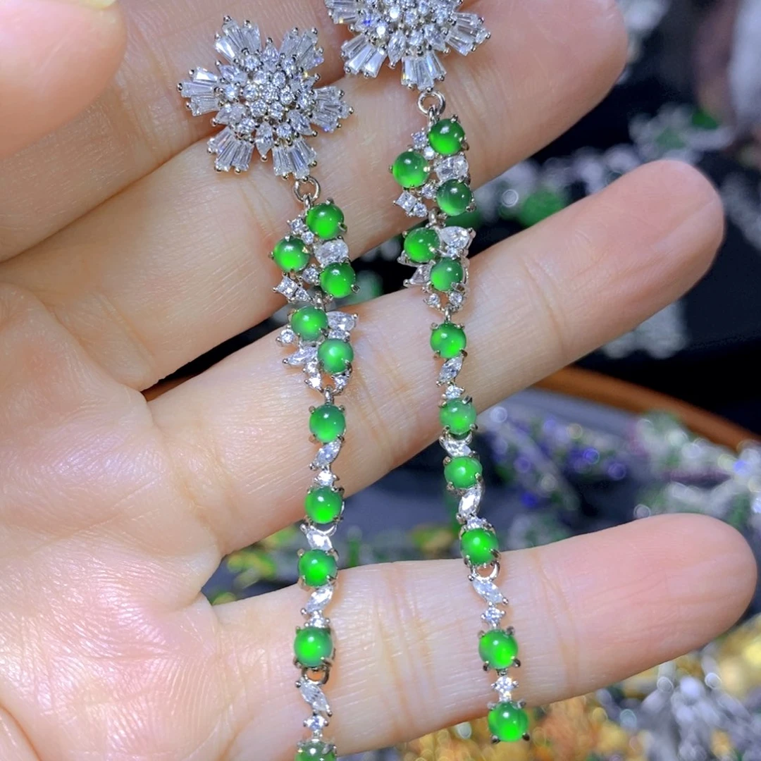 翡翠颈饰银S925镶嵌天然翡翠