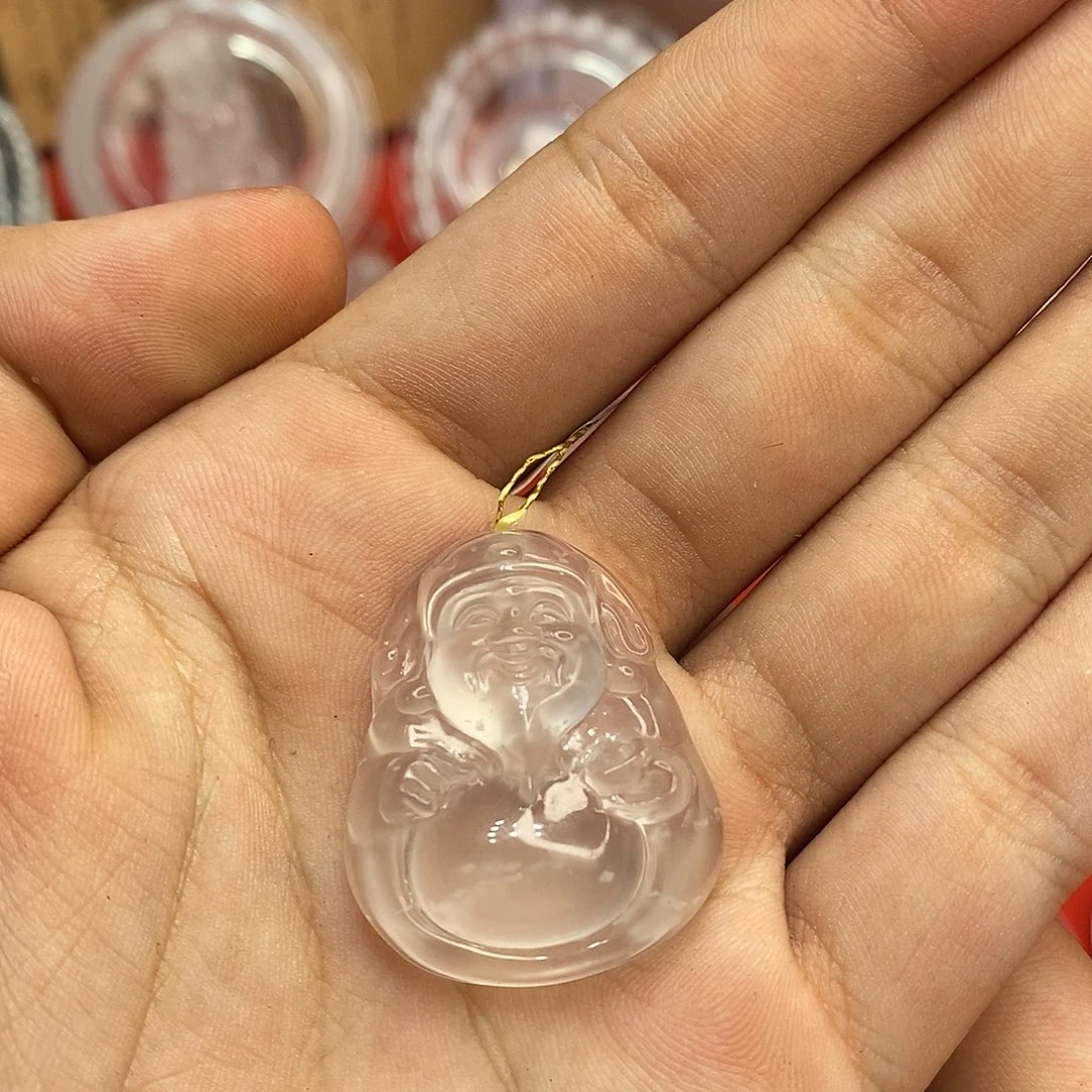 颈饰未镶嵌石英质玉