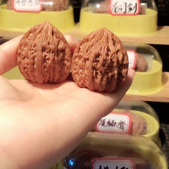 文玩核桃三角虎头王