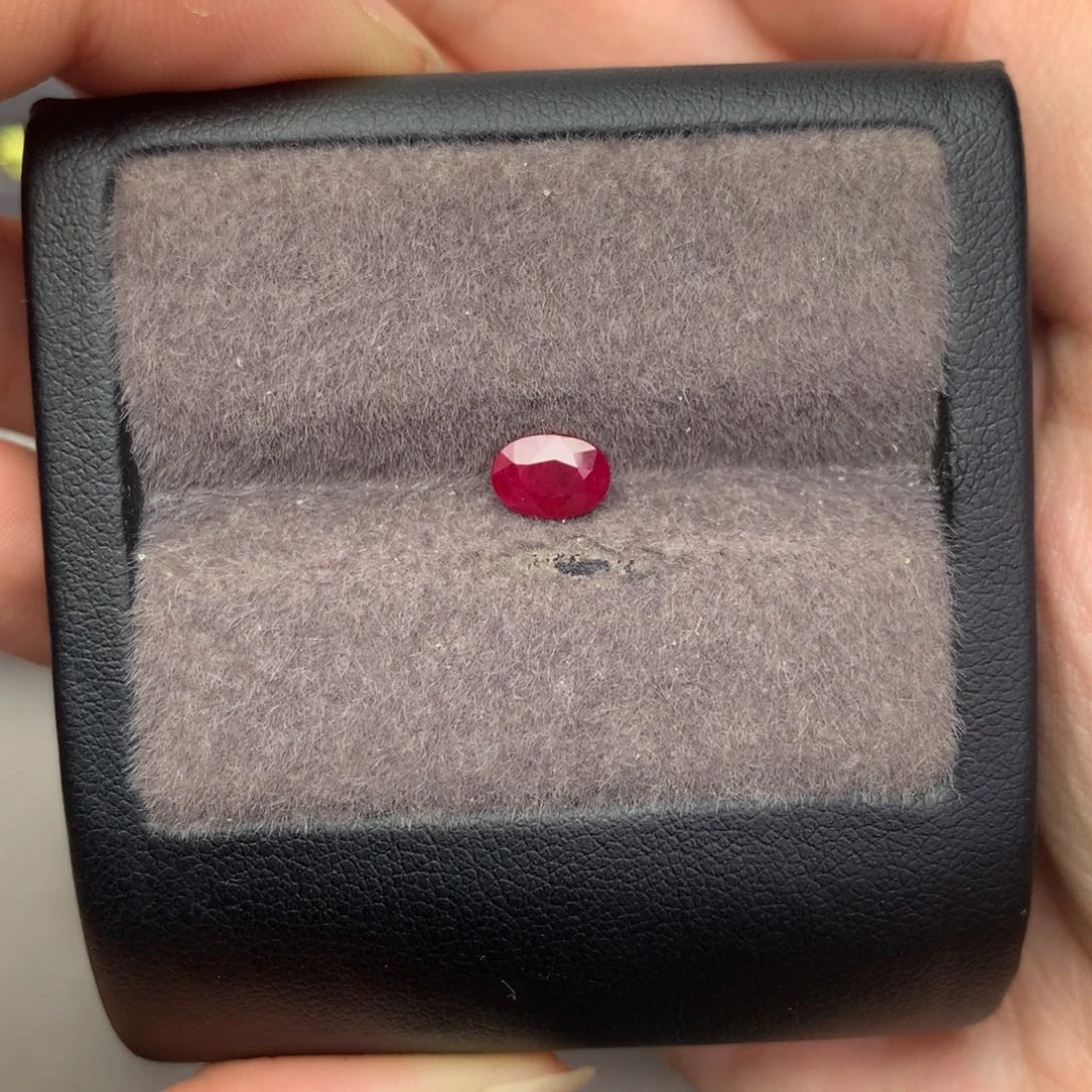 裸石红宝石天然红宝石