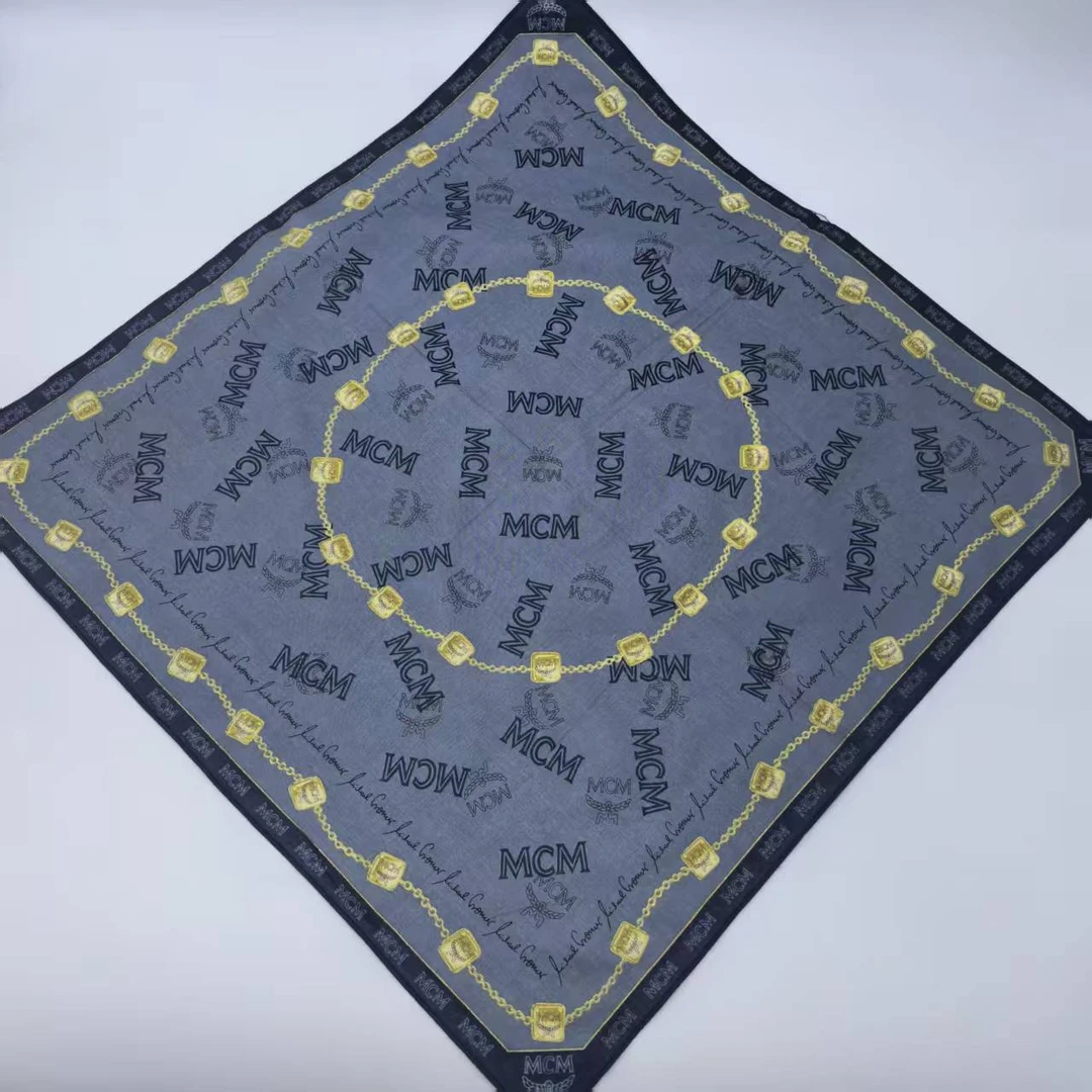 95新 MCM  海囤/MCM/丝巾/yy13922