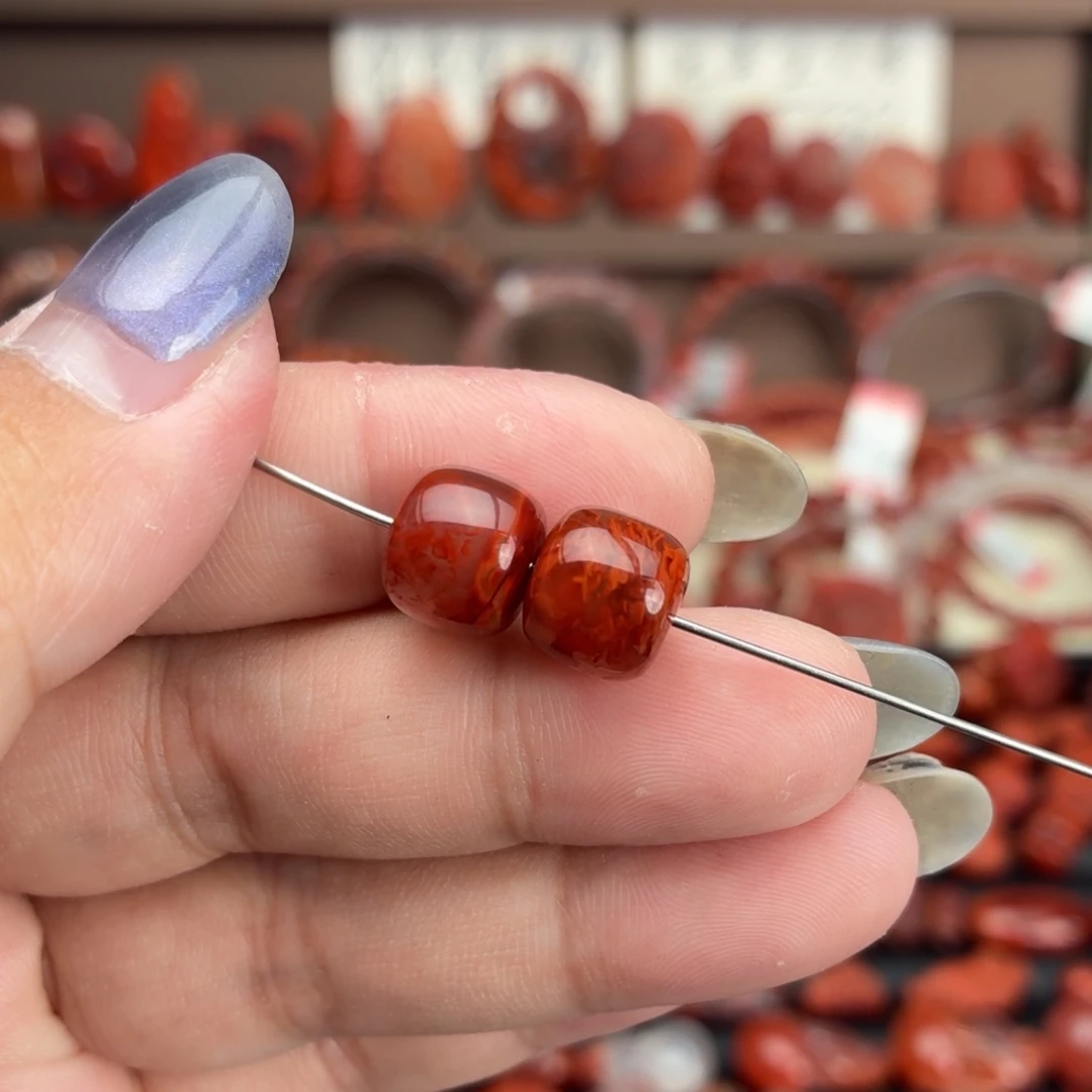 南红玛瑙未镶嵌颈饰9.8咪老型珠一对