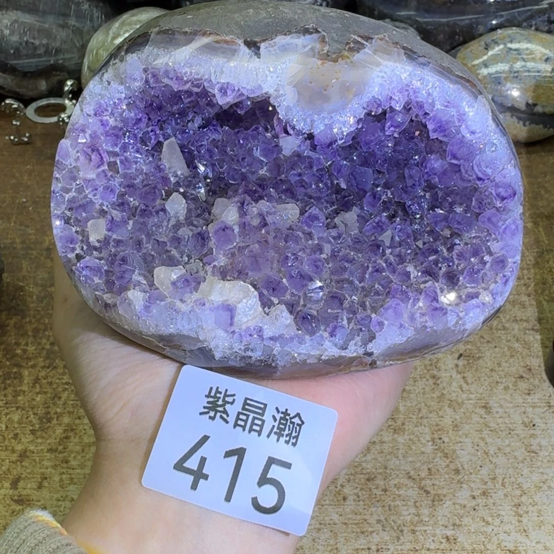 未镶嵌水晶大型摆件（非配饰）