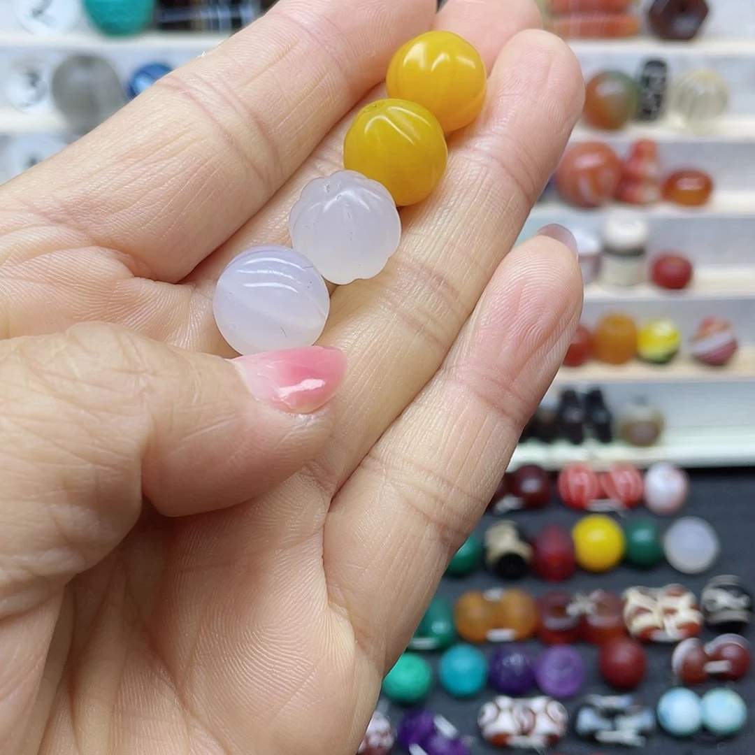 玛瑙/玉髓吊坠未镶嵌火*山