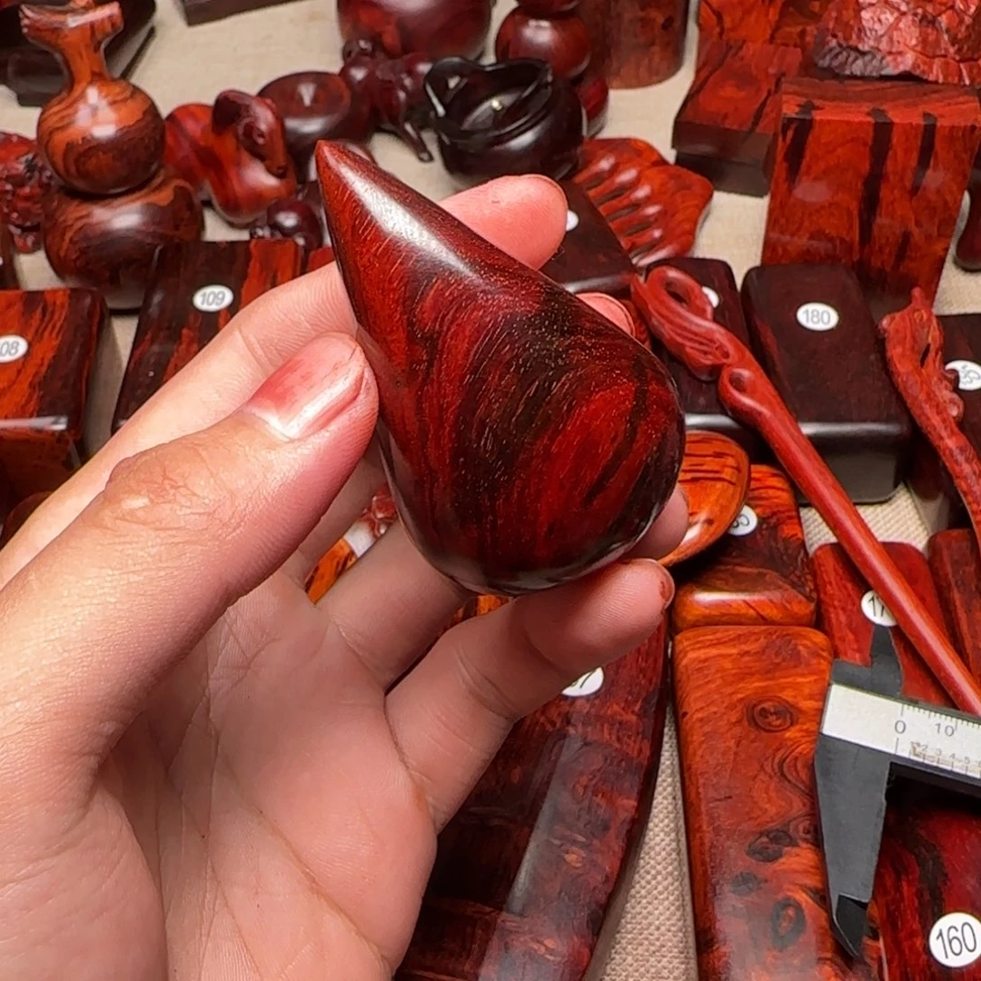 檀香紫檀（小叶紫檀）雩**四