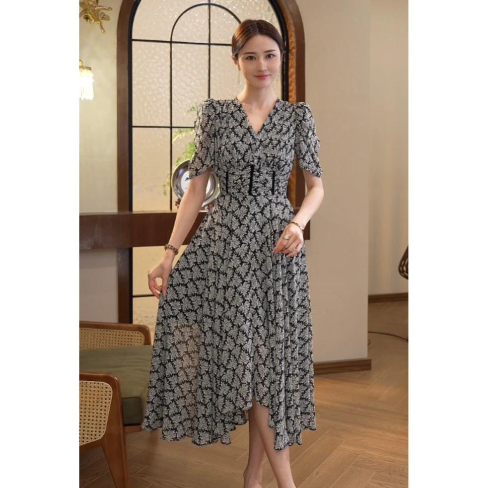 现货2025年夏季新款【7116】高级感轻奢气质小众女黑色印花连衣裙子