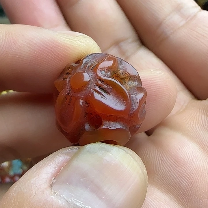 山***子白玉菩提吊坠精品