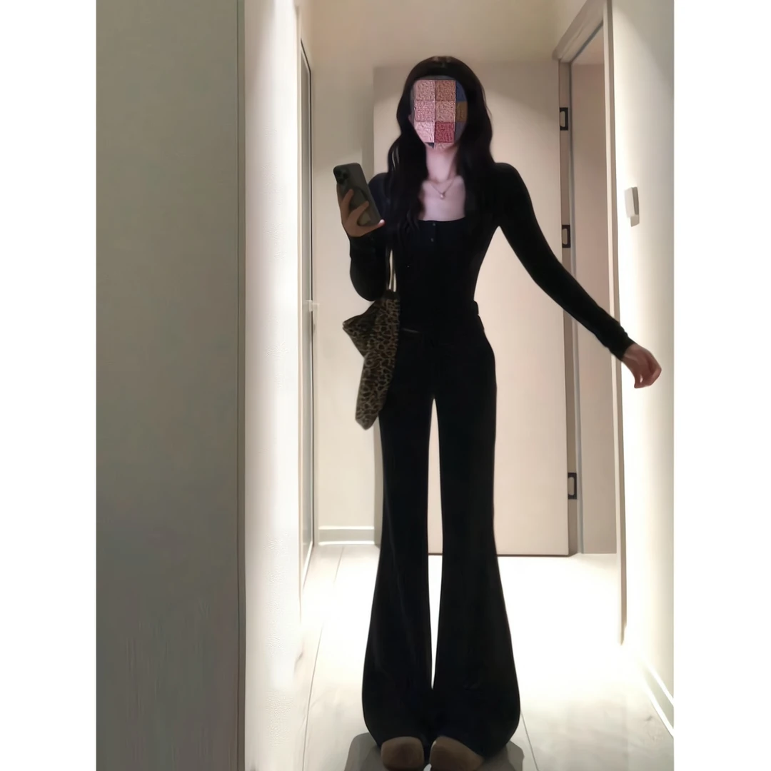 秋冬韩系极简U领设计感纽扣掐腰长袖T恤上衣长裤显腿长高腰喇叭裤