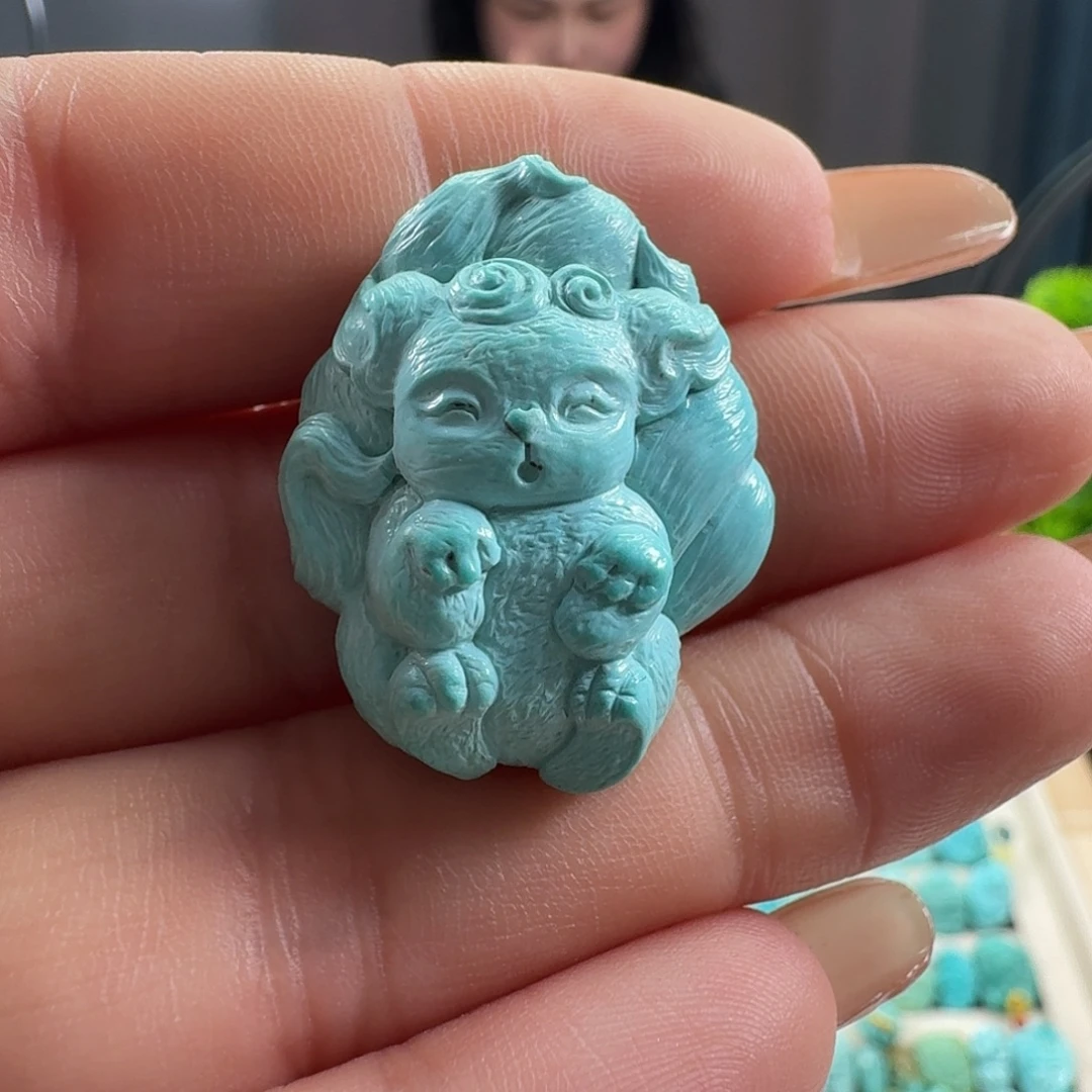 绿松石未镶嵌颈饰