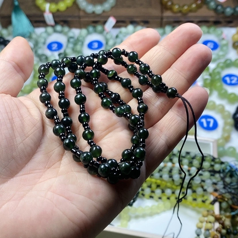 【闪购商品】蛇纹石玉手串未镶嵌?***虹卡6