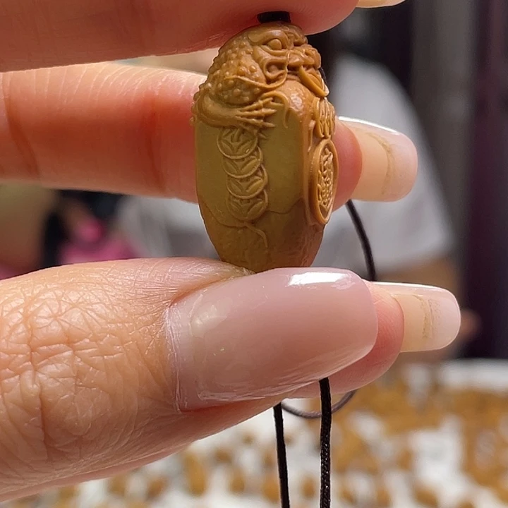 橄榄核吊坠橄榄核