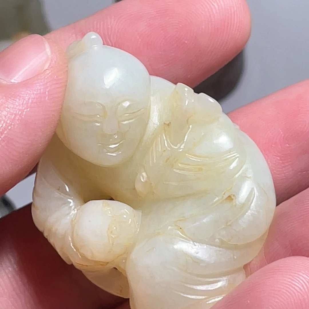 妮***也和田玉（糖玉）未镶嵌挂件