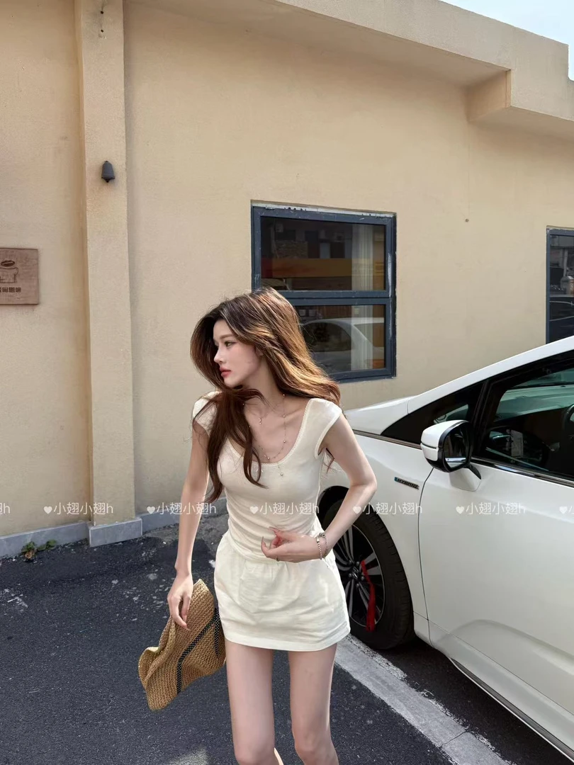 小翅服饰  赵露思同款花边蝴蝶结氧气少女背心