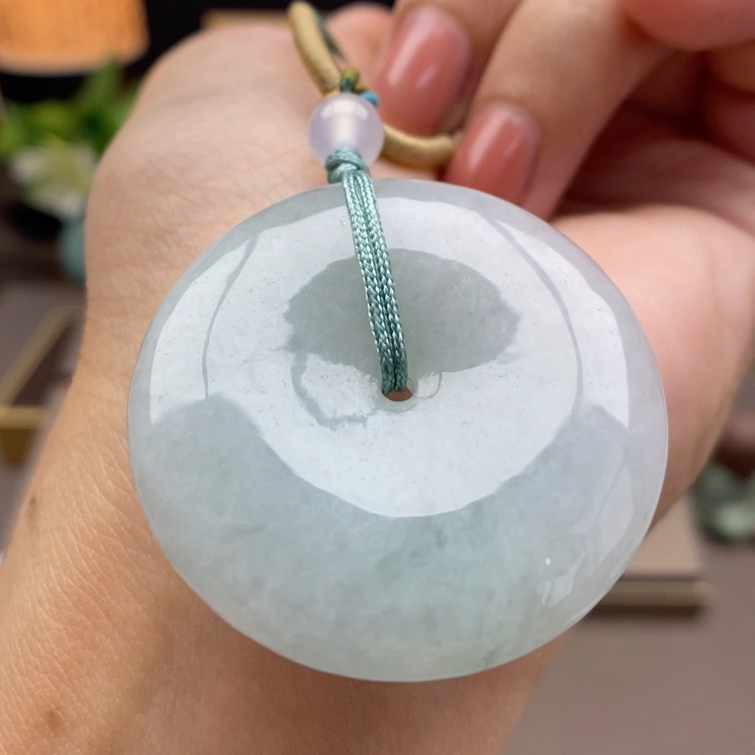 翡翠未镶嵌颈饰吊坠