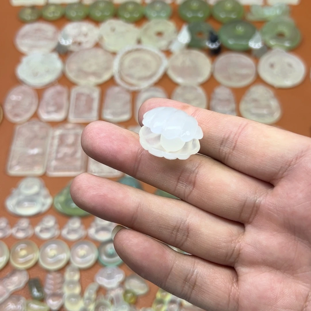 蛇纹石玉未镶嵌多样性随机发一