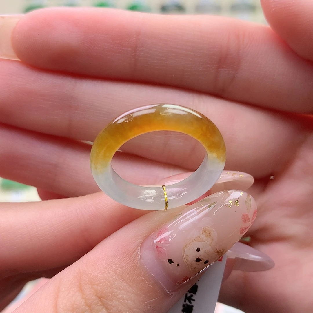 翡翠未镶嵌戒圈港13