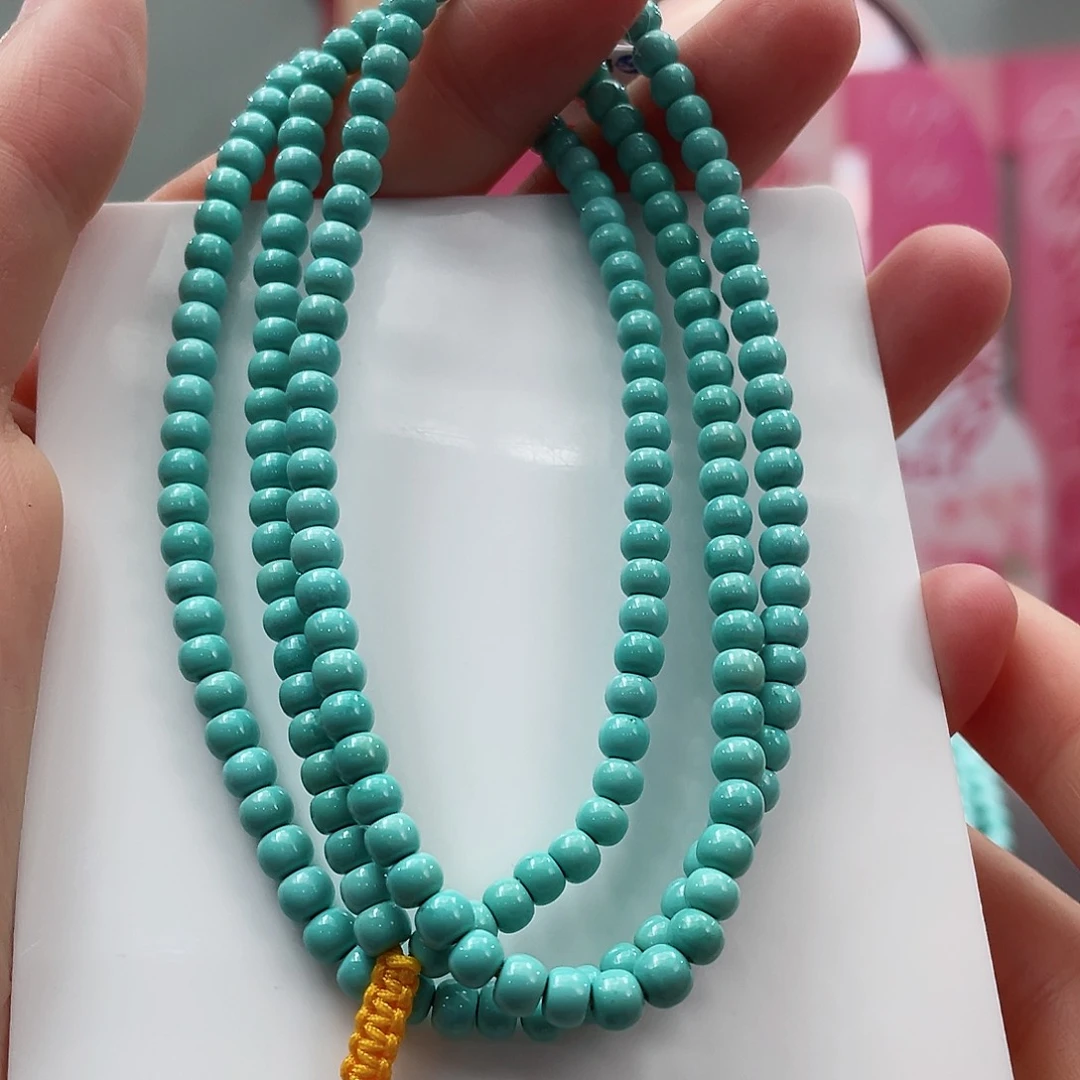 绿松石颈饰未镶嵌