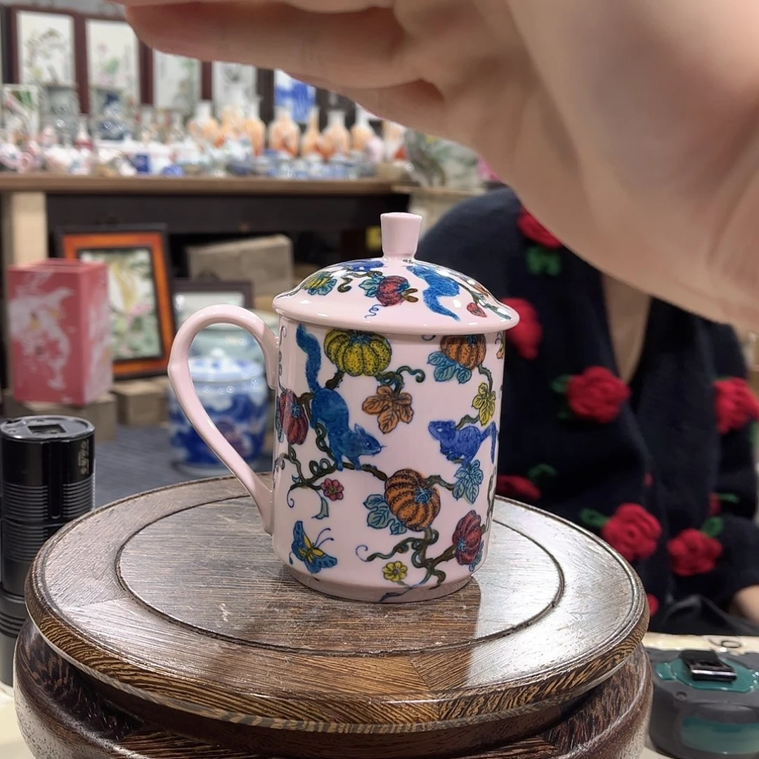 摆件陶瓷/////景德镇陶瓷瓷器。