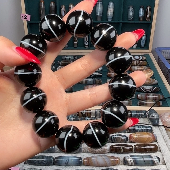 玛瑙/玉髓合金珠宝奇石