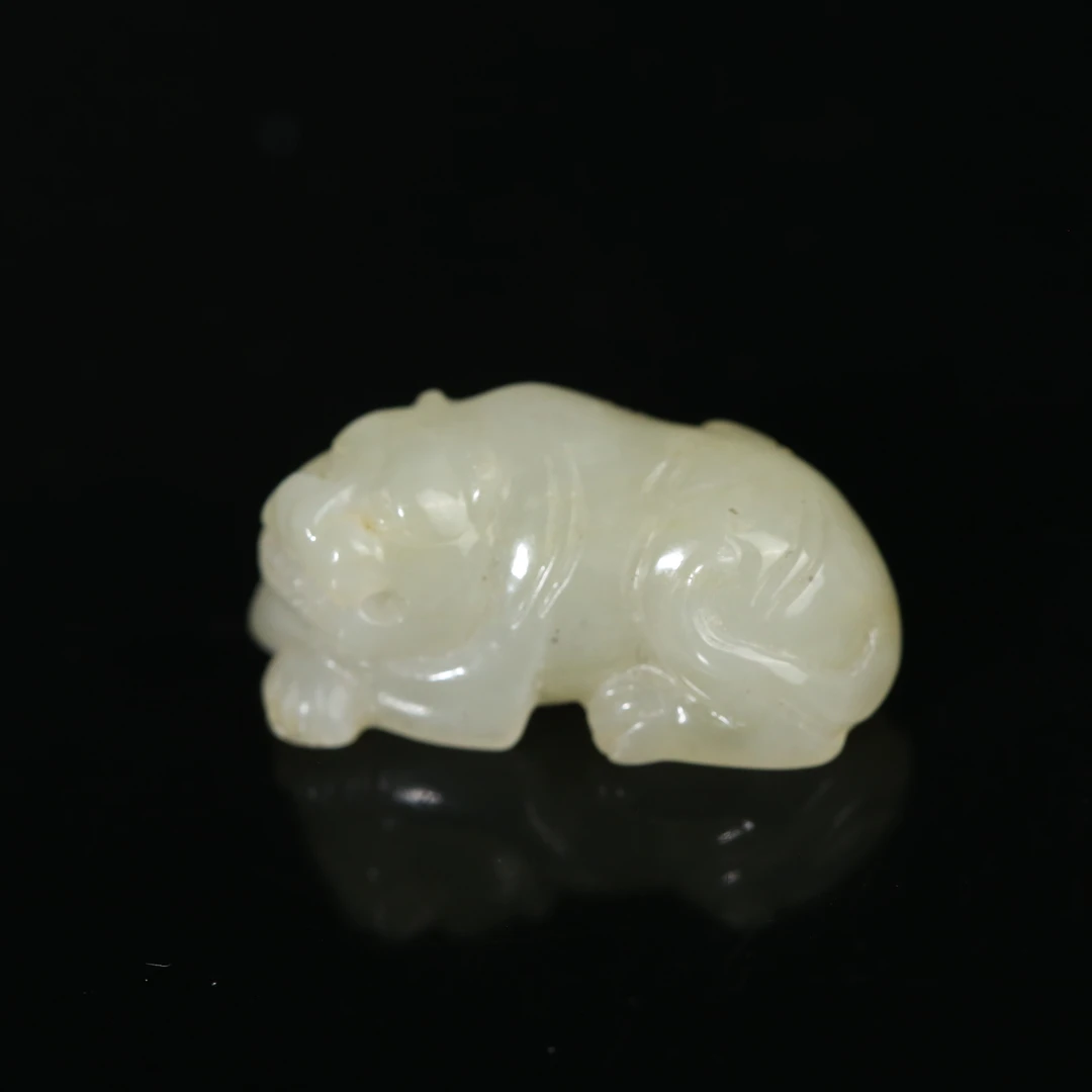 清代和田玉瑞兽把件WDZC250914003