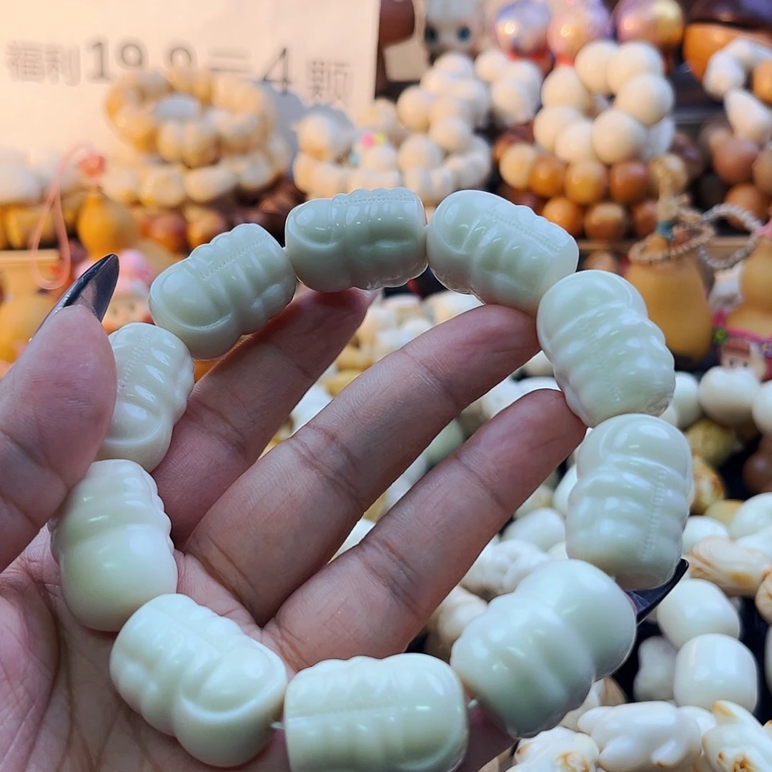 手串菩提根/象牙果羽绒服