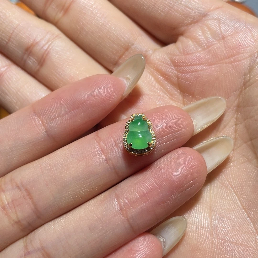 翡翠18K金镶嵌吊坠(不含链)