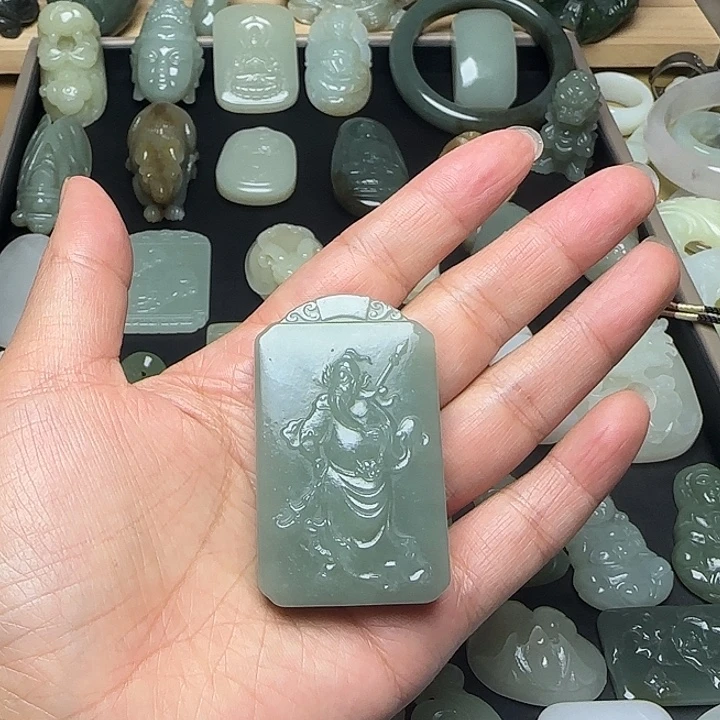 和田玉未镶嵌挂件