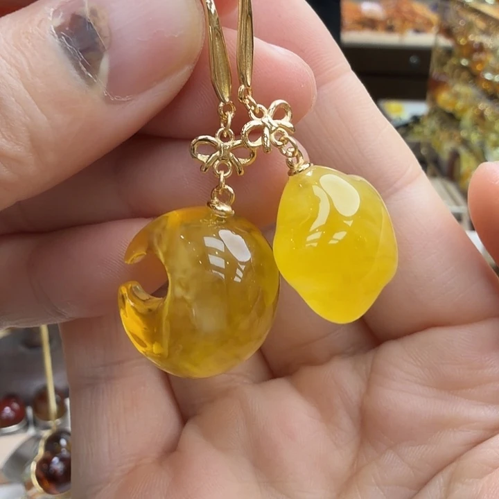 琥珀未镶嵌珠宝奇石