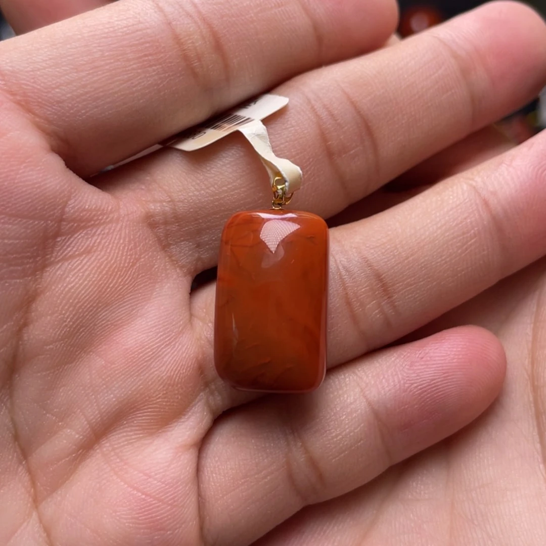 【闪购商品】18K金镶嵌满肉无事牌南红玛瑙