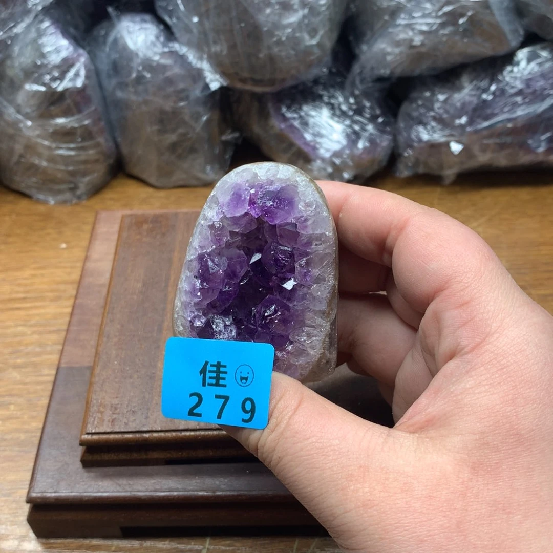 水晶大型摆件（非配饰）未镶嵌